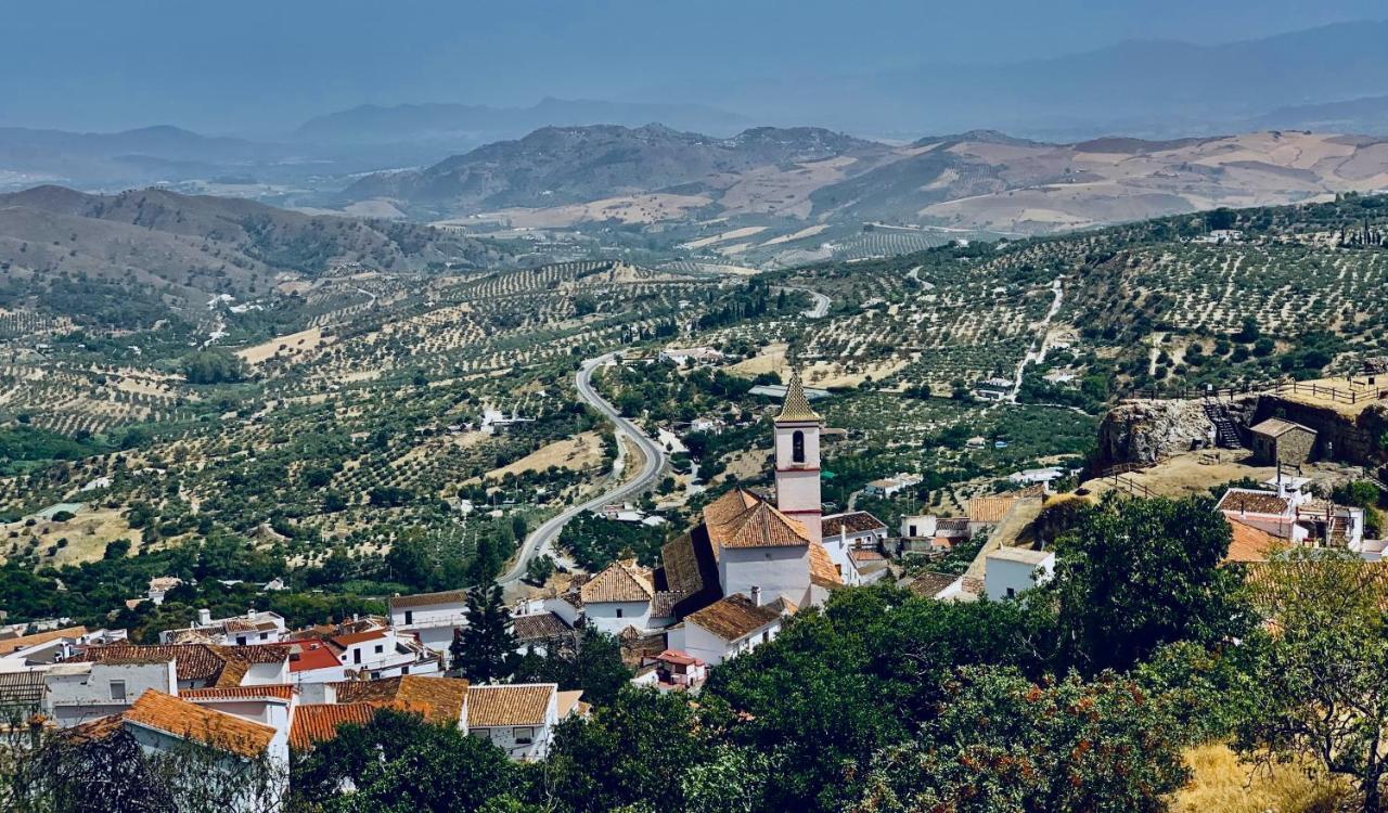 Spacious Villa With Exceptional Views In Malaga Casarabonela Eksteriør bilde