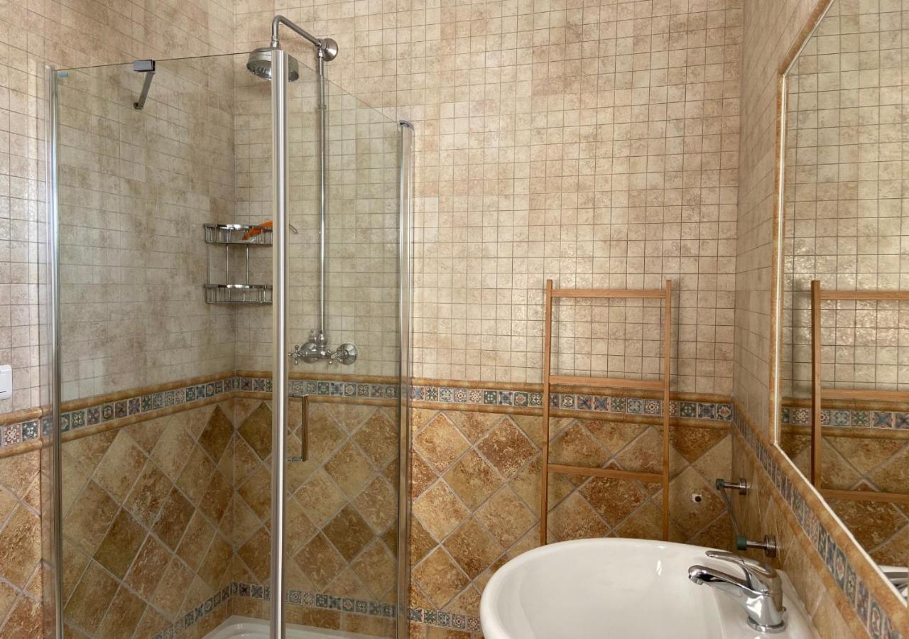 Spacious Villa With Exceptional Views In Malaga Casarabonela Eksteriør bilde