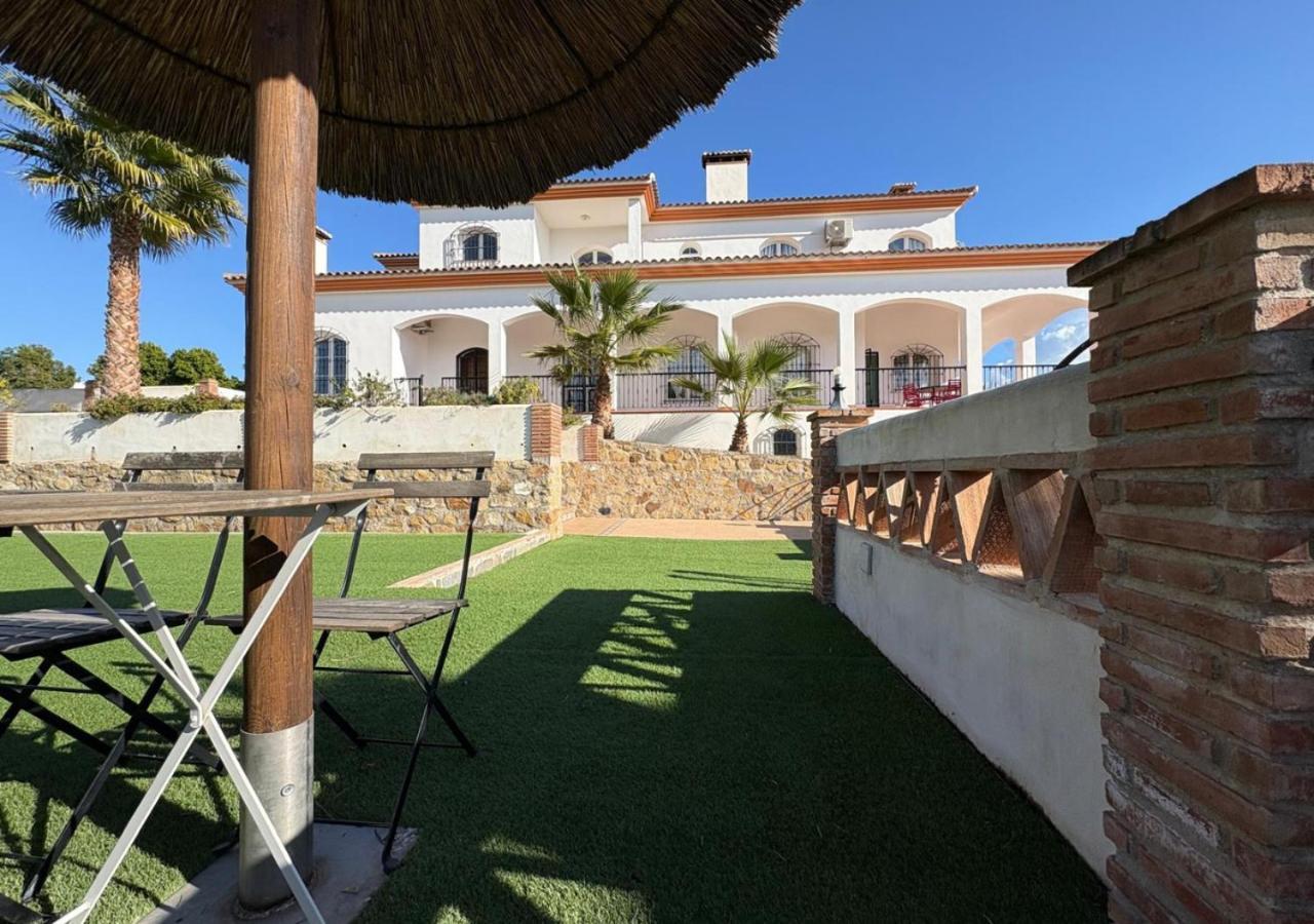 Spacious Villa With Exceptional Views In Malaga Casarabonela Eksteriør bilde