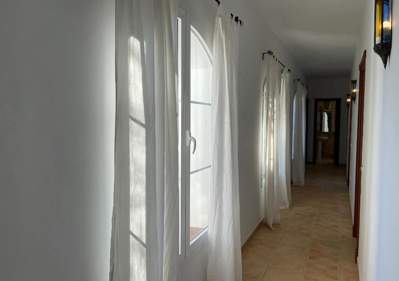 Spacious Villa With Exceptional Views In Malaga Casarabonela Eksteriør bilde