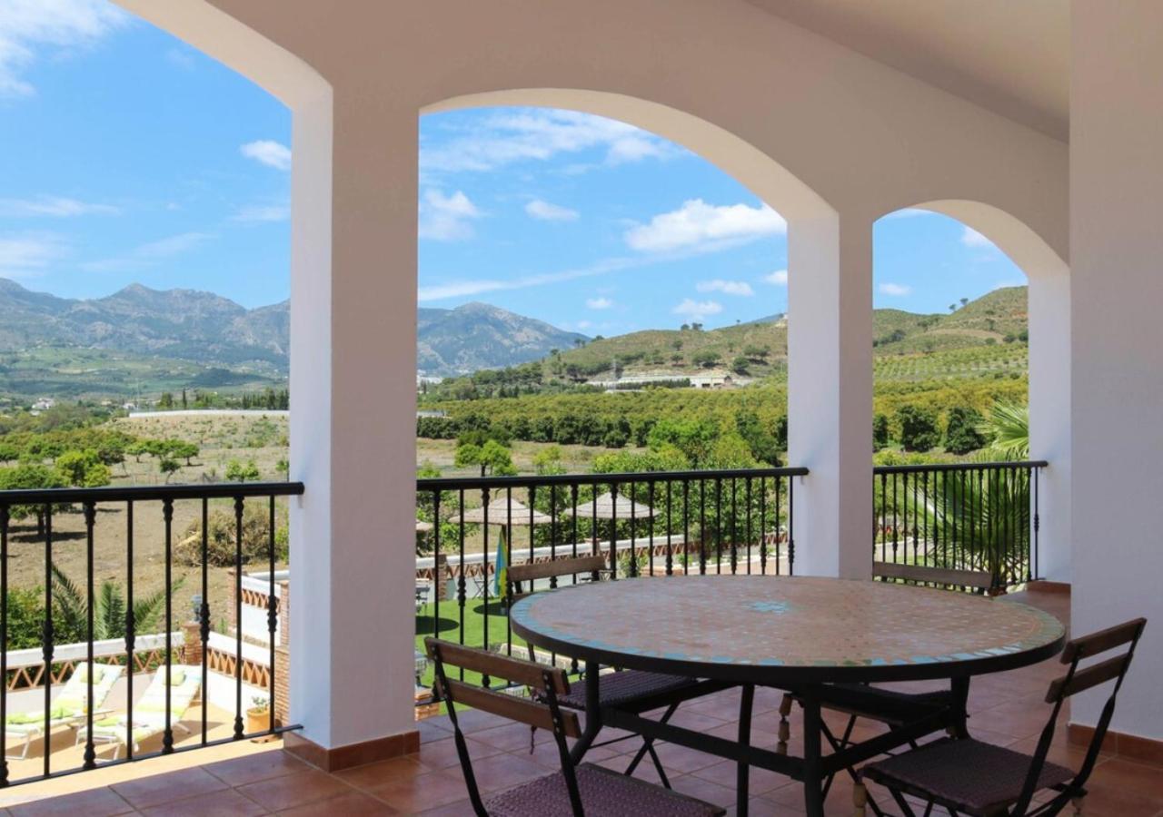 Spacious Villa With Exceptional Views In Malaga Casarabonela Eksteriør bilde